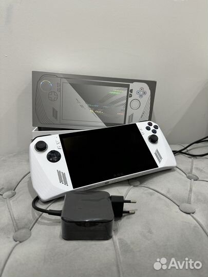 Asus ROG Ally z1 extreme