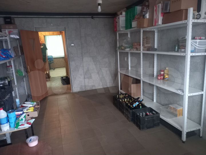 Торговая площадь, 77 м²