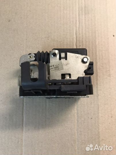 Замок передней правой двери Renault Duster