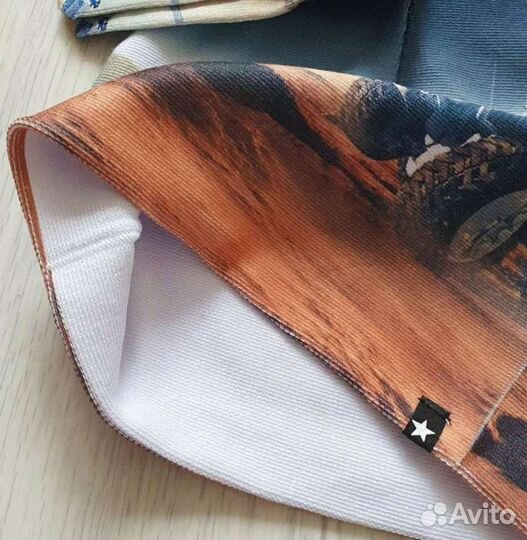 Новая шапка Molo