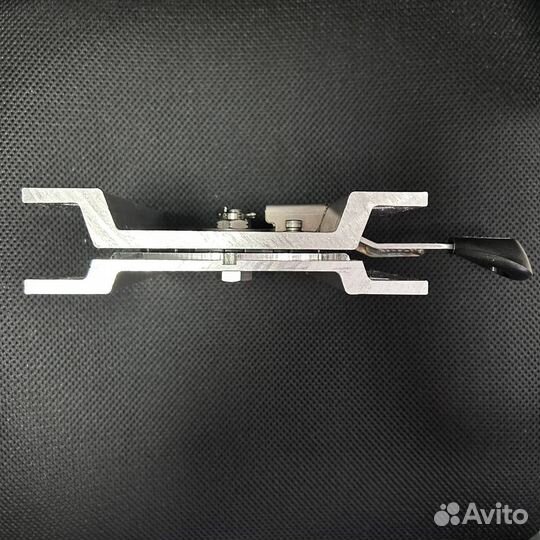 Поворотный механизм под кресло