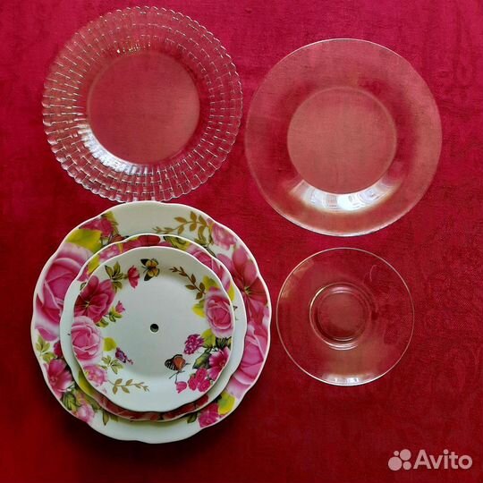 Стеклянные тарелки,фарфоровые