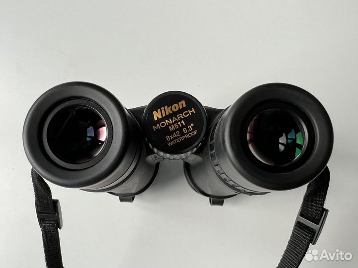 Бинoкль Nikon Monarch 5 8х42