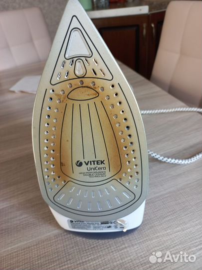 Утюг Vitek