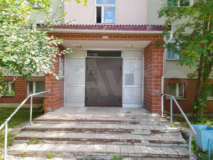 2-к. квартира, 64,8 м², 2/5 эт.