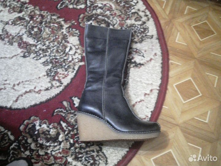 Сапоги женские натуральная кожа новые 37 размер