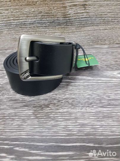 Красивый мужской ремень Lacoste