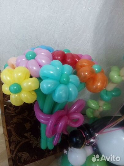 Цветы из воздушных шариков