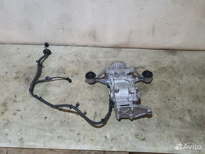 Редуктор Lexus NX200T в сборе