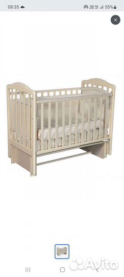 Детская кроватка с универсальным маятником