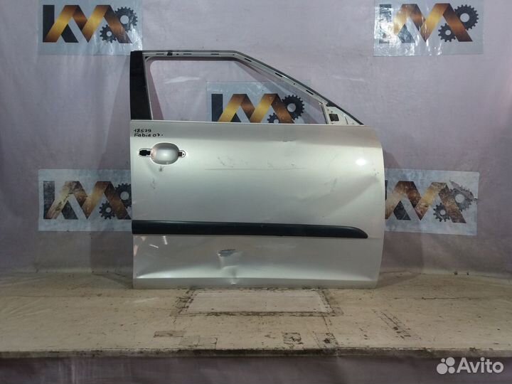 Skoda Fabia 2007- Дверь Передняя правая 18579