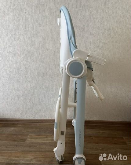 Стульчик для кормления happy baby