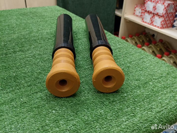 Пыльник заднего амортизатора Mazda 3 (2003-2013г)