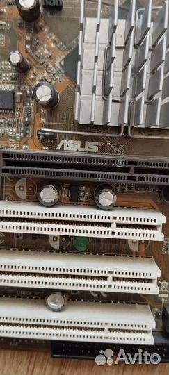 Материнская плата Asus