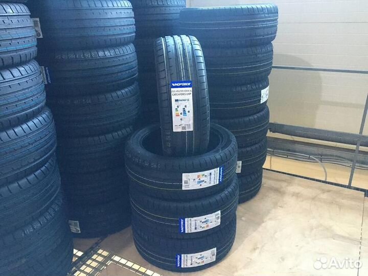 Windforce Catchfors UHP 255/45 R19 104W