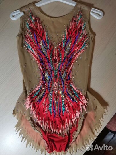 Купальник для художественной гимнастики