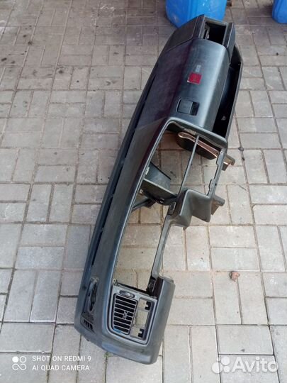 Торпедо с бардачком от Фольксваген пассат б-3