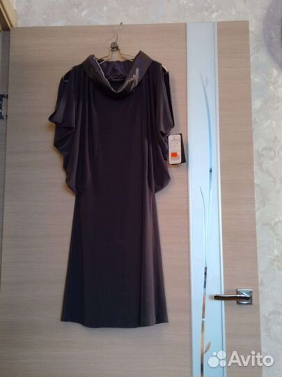 Два платья и блузка