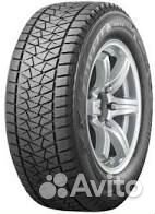 Bridgestone Blizzak DM-V2 285/50 R20 112T