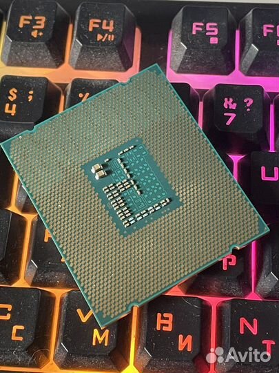 Процессор Intel Xeon E5-2620V3