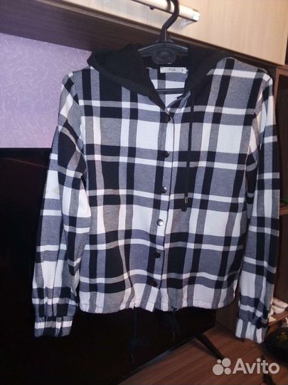 Кофта с капюшоном