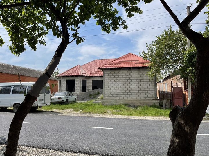 Дом 120 м² на участке 8 га