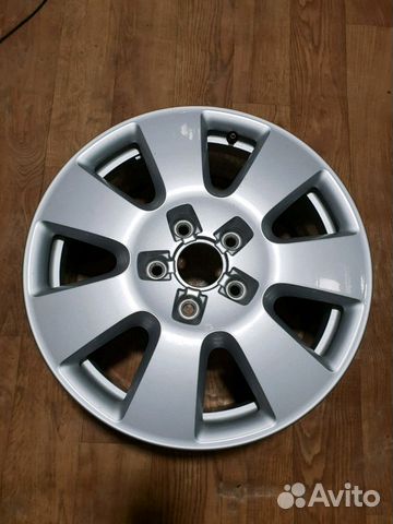 Audi Q7 оригинальный диск r18
