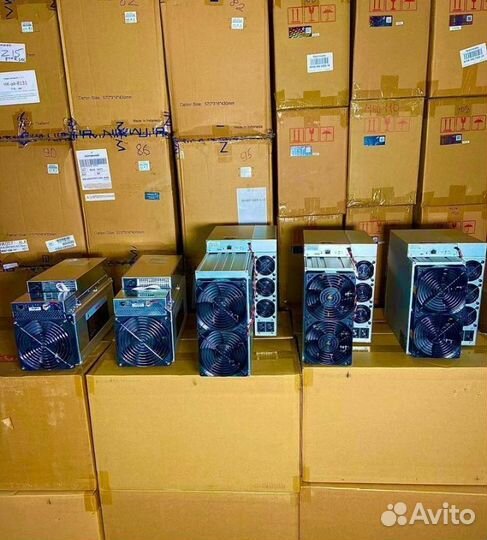 NEW Antminer L7 9050 9500 T21 190Th S21 200Th