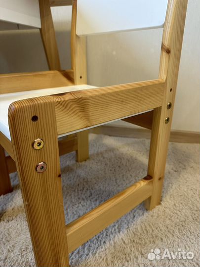 Детский стол и стул деревянный