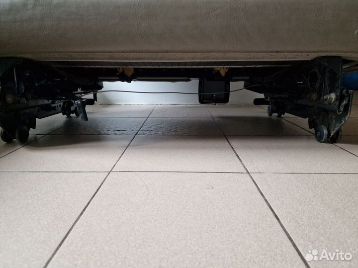 Сиденье диван третий ряд на dodge caravan 4