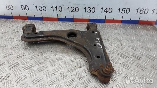 Рычаг передний нижний правый opel zafira A (OML04P