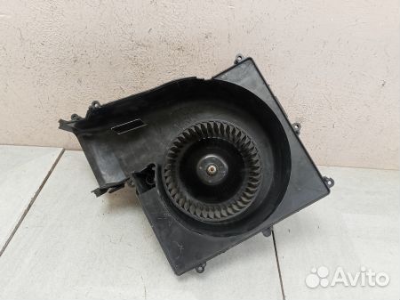 Моторчик печки Ниссан