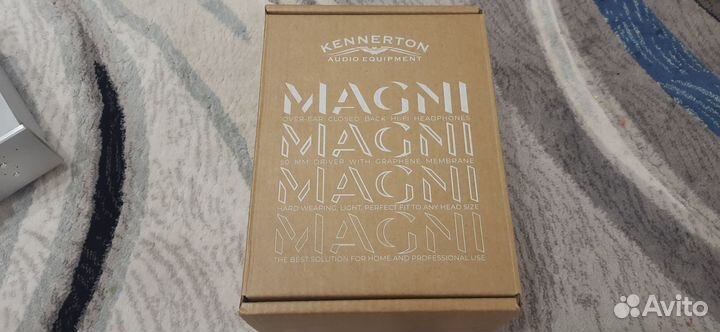 Наушники Kennerton Magni