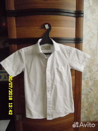 Белые рубашки