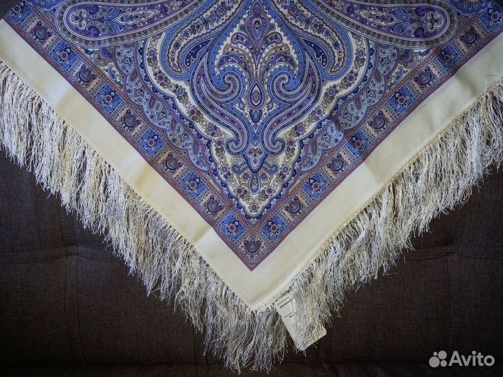 Павловопосадский платок Шелковые травы