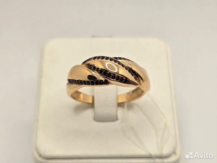 Золотое кольцо с камнями 585 (7 ветров)