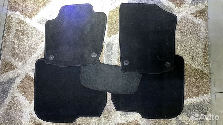 Коврики тканевые ворсовые нескользящие Skoda Rapid