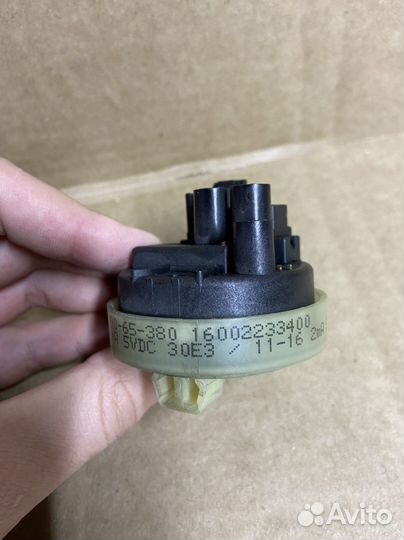 Прессостат от стиральной машины Indesit/Ariston