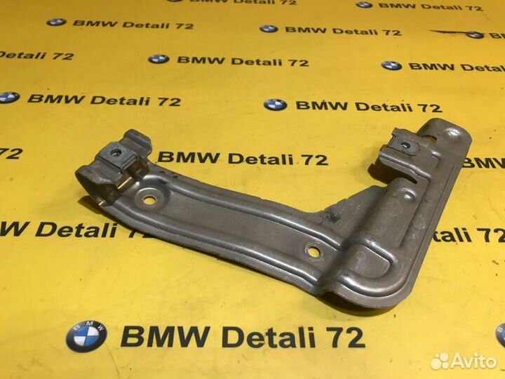 Кронштейн Bmw 5 E60 N52B30 2006