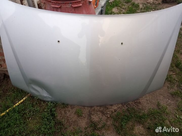 Продам капот для LADA largus