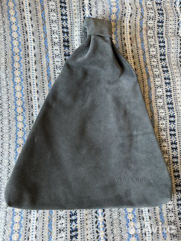Замшевая сумка-мешок Viva la borsa