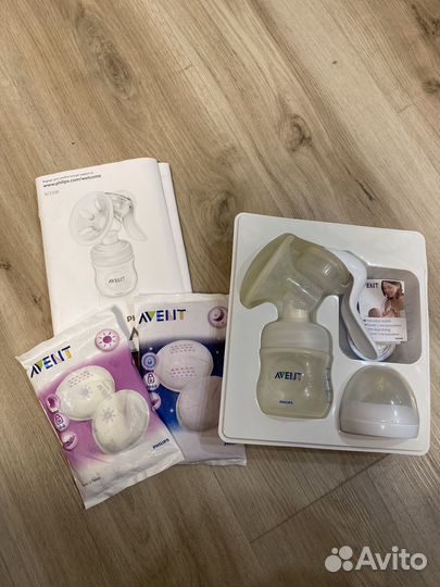 Молокоотсос avent ручной + соски avent 6-18