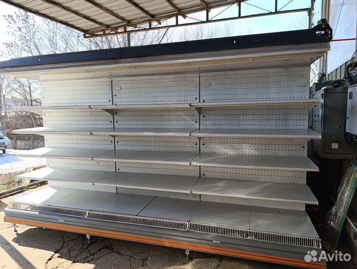 Холодильная горка витрина обслуженная