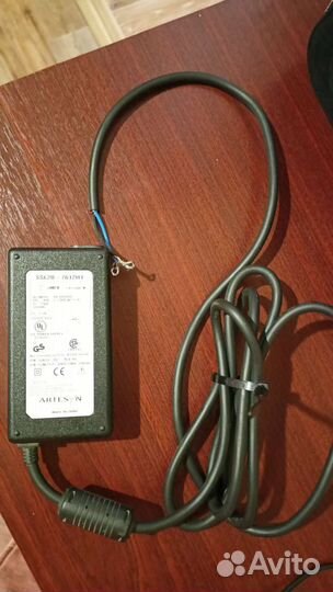 Блок питания 12 вольт 1,67 Ампер без штекера