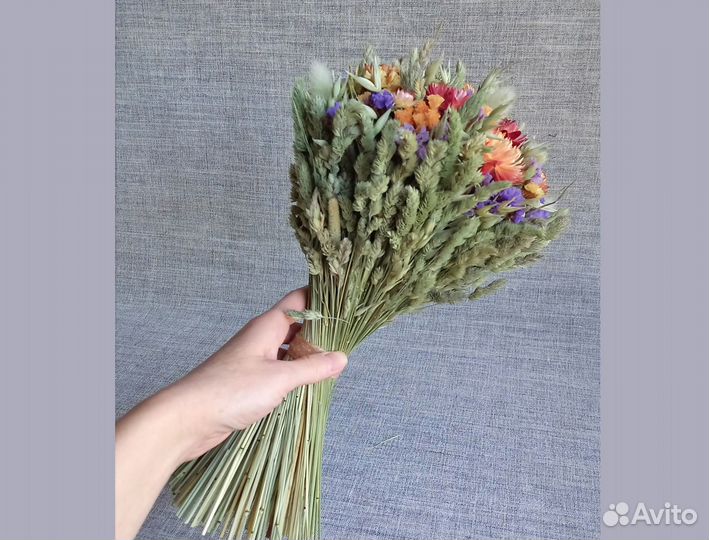Букет из сухоцветов ко Дню матери
