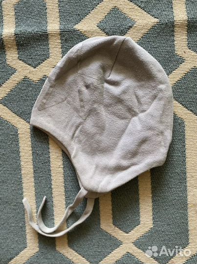 Шапка на весну-осень