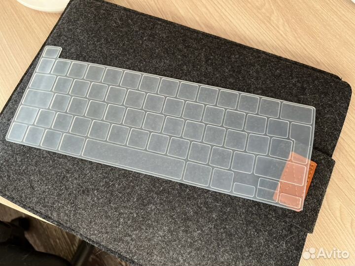 Силиконовая накладка на клавиатуру macbook pro m1