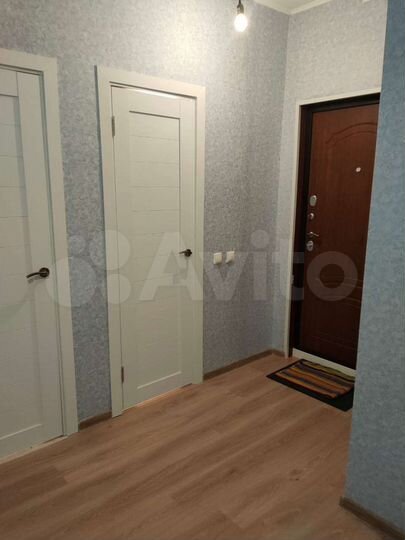 2-к. квартира, 69 м², 1/12 эт.