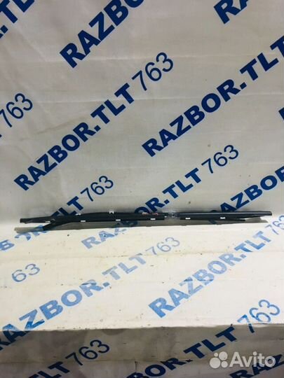 Уплотнитель стекла наружний KIA ceed JD 1.6 ат хет