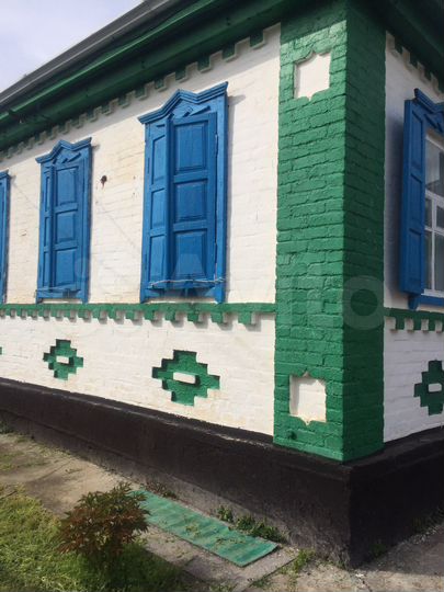 Дом 63,7 м² на участке 12 га